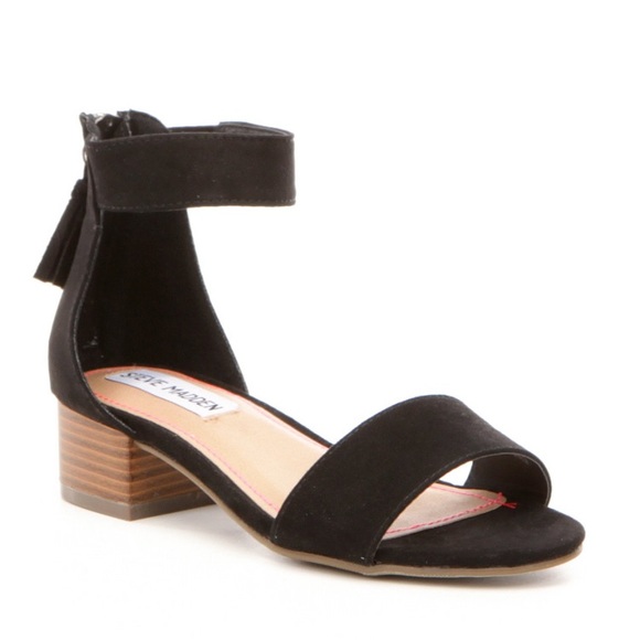 Steve Madden Other - Steve Madden Sandals
